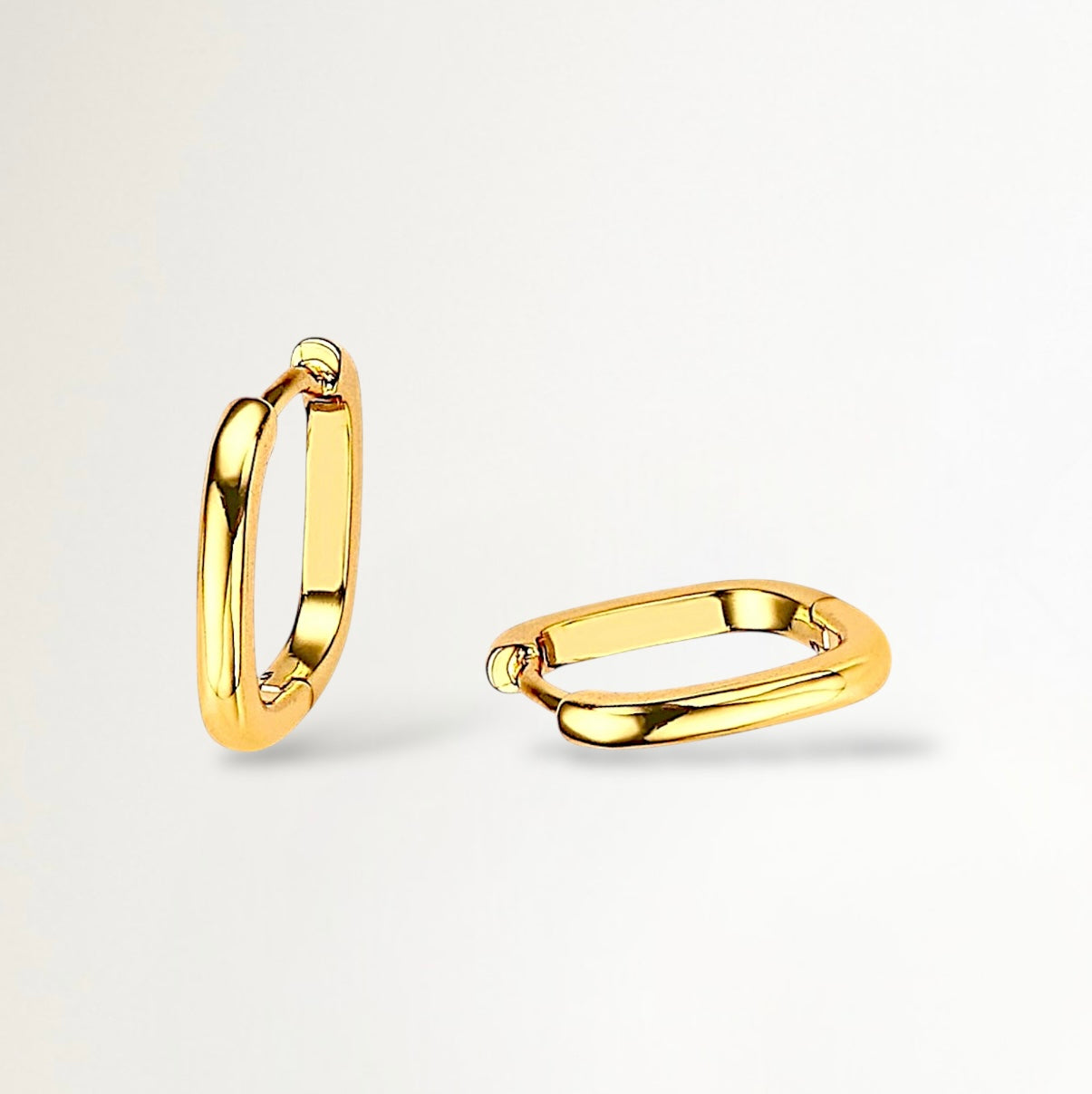 ARGOLLAS DISEÑO RECTANGULAR BAÑADAS EN ORO