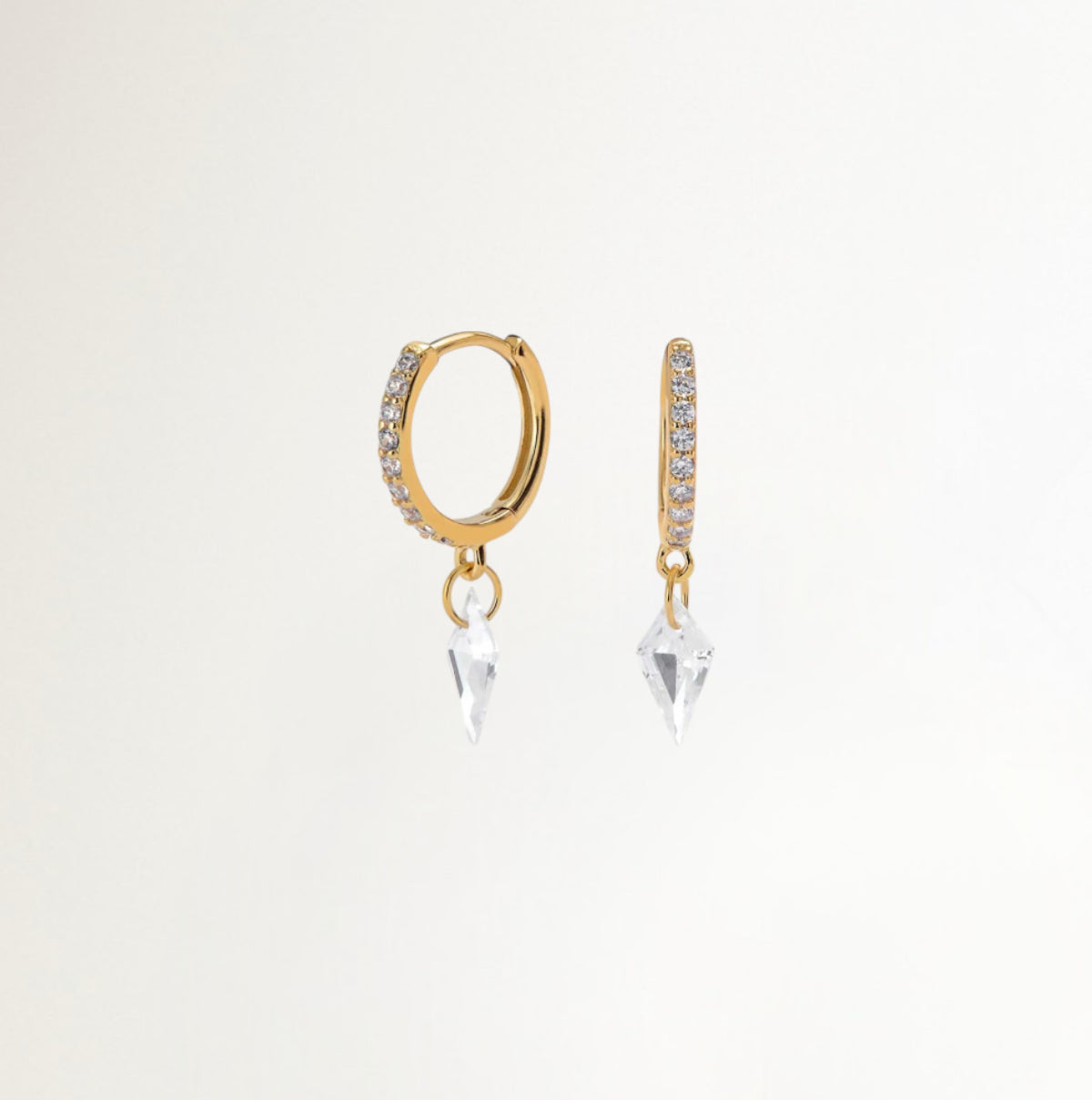 ARGOLLA PUNTA CRISTAL BAÑADAS EN ORO