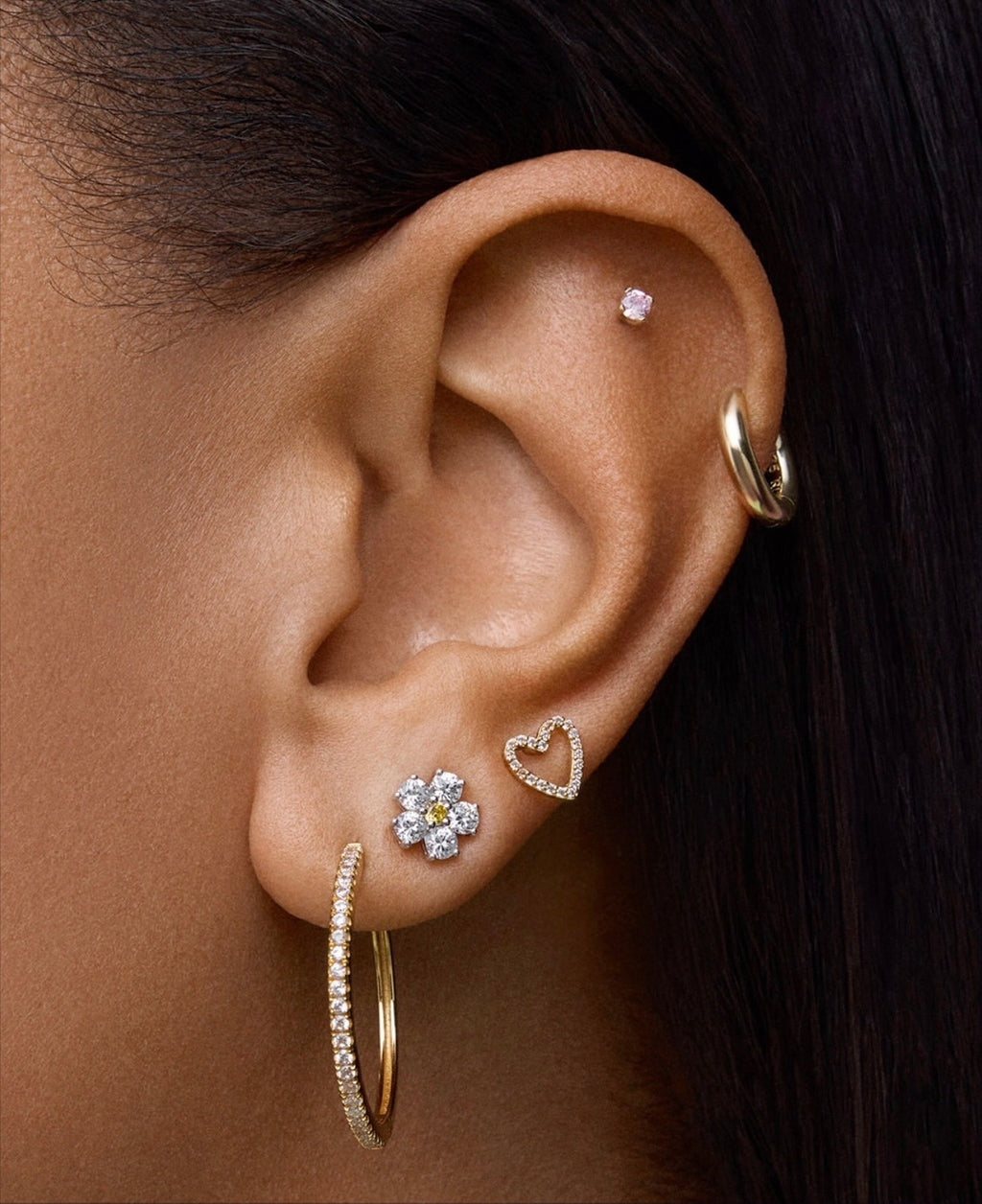 AROS SILUETA CORAZON BAÑADOS EN ORO