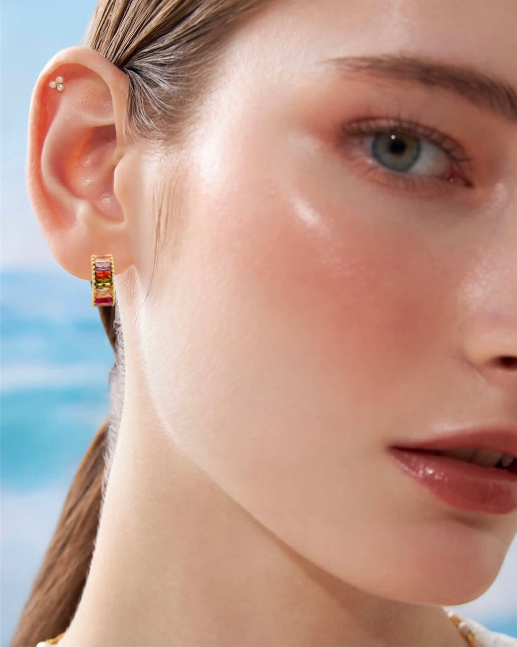 ARGOLLAS RAINBOW CIRCON BAÑADAS EN ORO 13MM