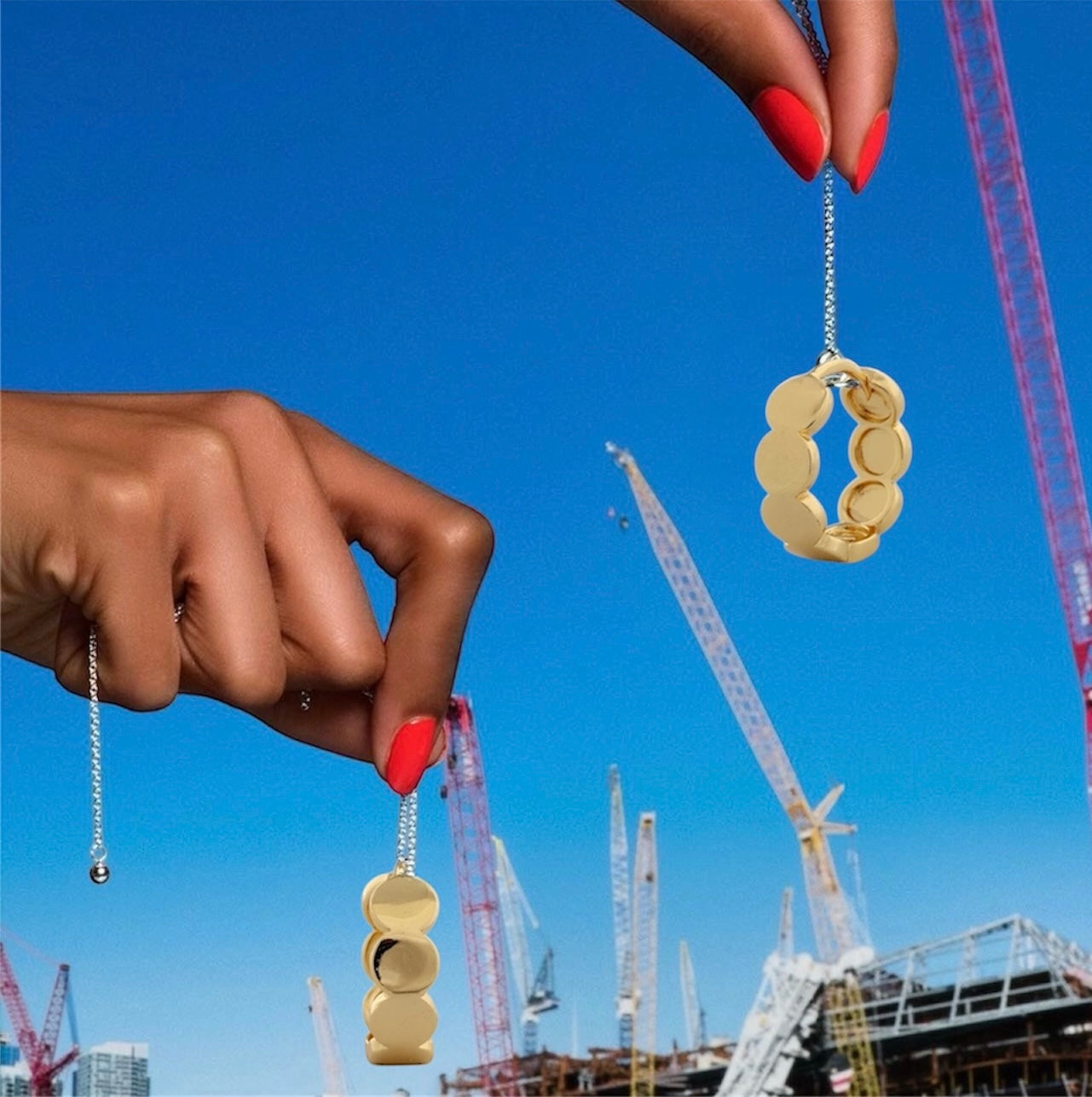 ARGOLLAS BRILLANTES BAÑADAS EN ORO 13MM